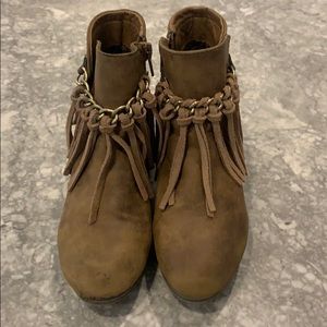 Brown volatile boots size 1